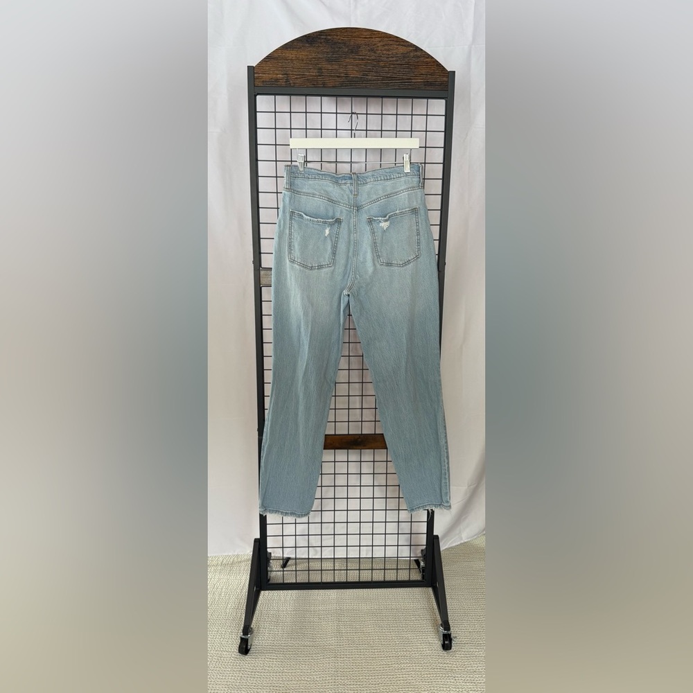 Universal Thread Jeans - Picture 2 of 2